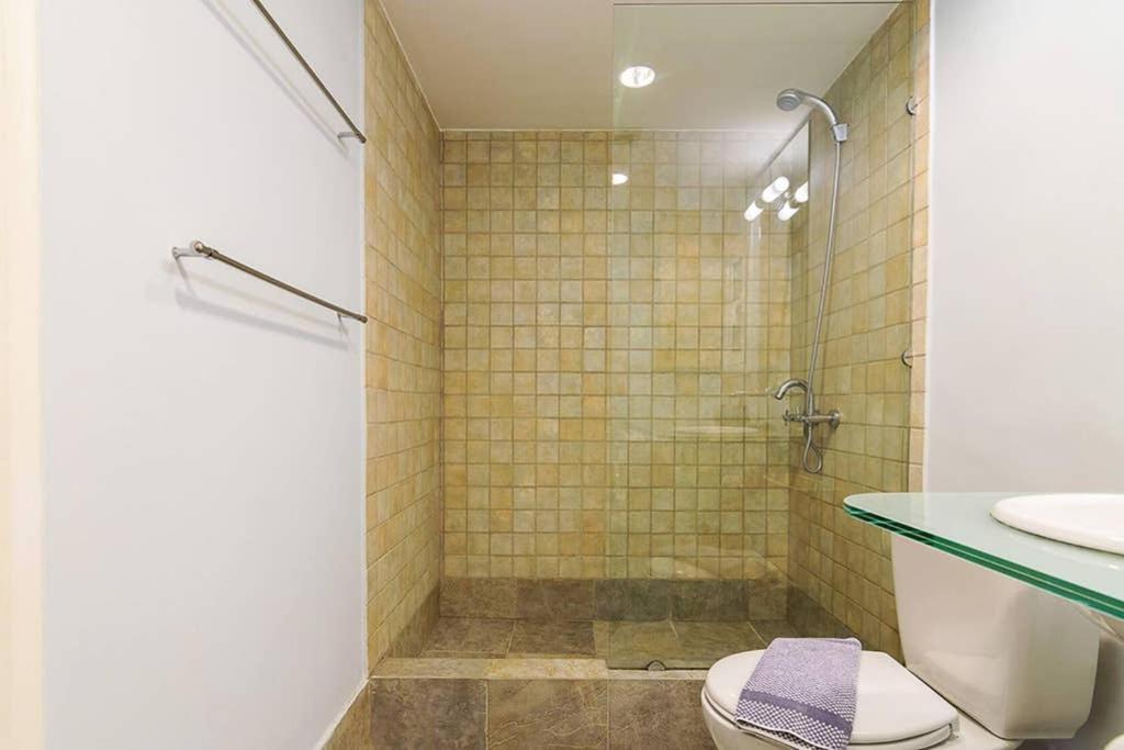 1Bedroom House In The City Center With Great View 아테네 외부 사진